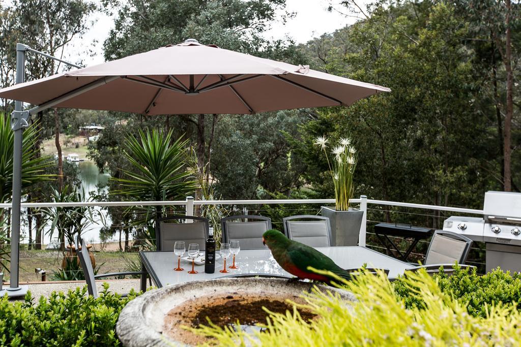 Devinegetaway Vila Eildon Exterior foto